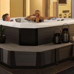 V94 Hot Tub